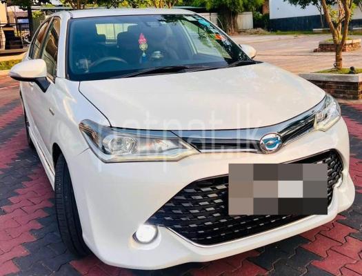 Toyota Axio 2017 -  Car sale in Sri Lanka - patpat.lk
