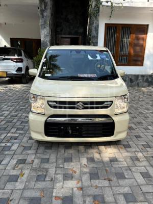 Suzuki Wagon R 2024