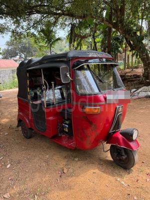 Bajaj Three Wheel 2008