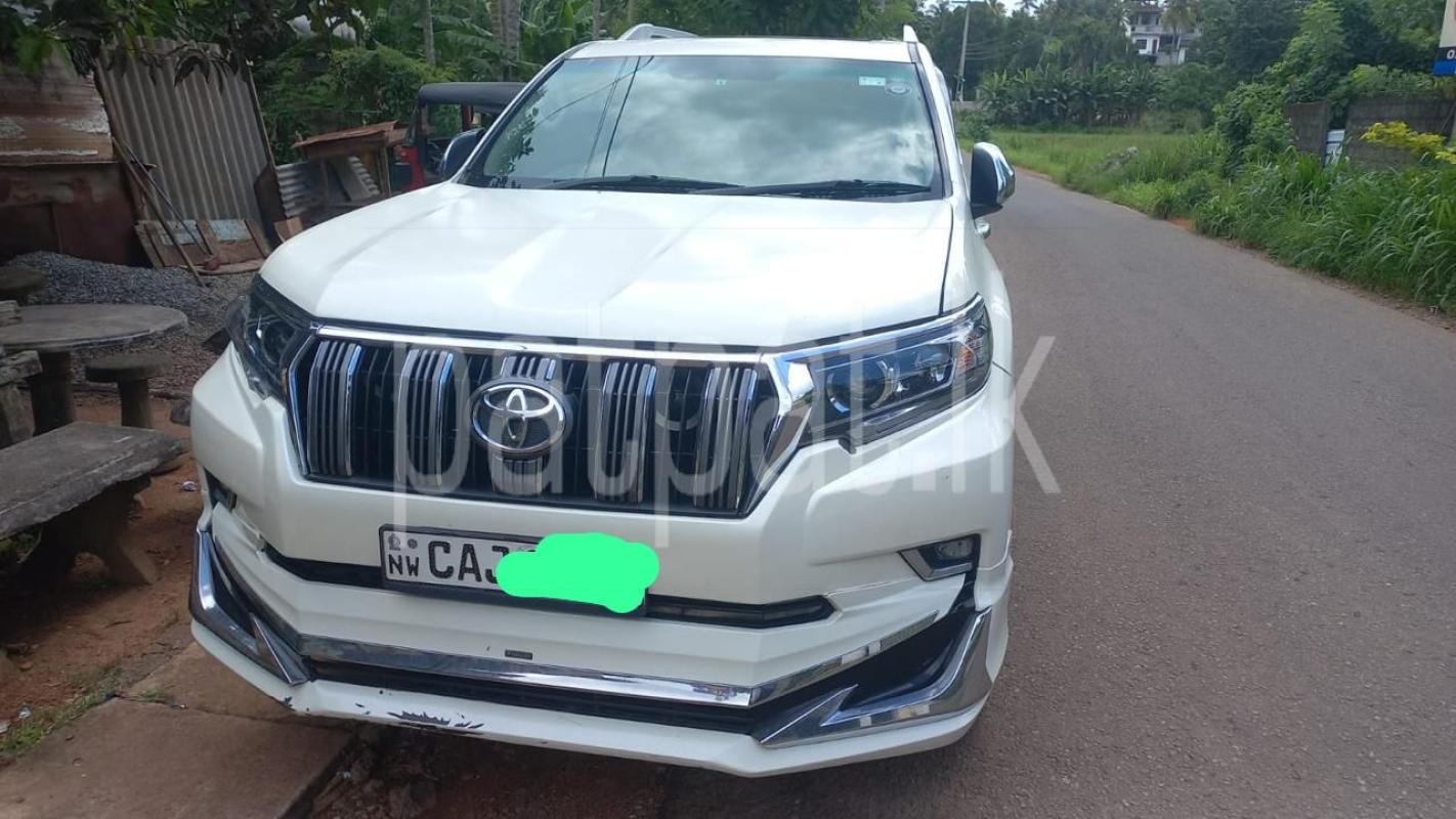 Toyota Land Cruiser 2015 -  SUV රථය sale in Sri Lanka - patpat.lk
