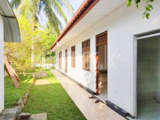 premium-listing-image