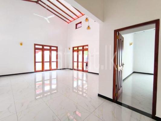 premium-listing-image