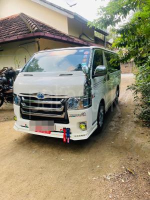 Toyota Hiace 2006 - Used Van sale in Sri Lanka - patpat.lk