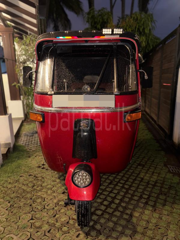 Bajaj 2 stroke 2005 -  முச்சக்கர வண்டி sale in Sri Lanka - patpat.lk