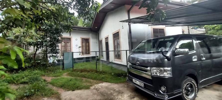 House for Sale in Yakkala