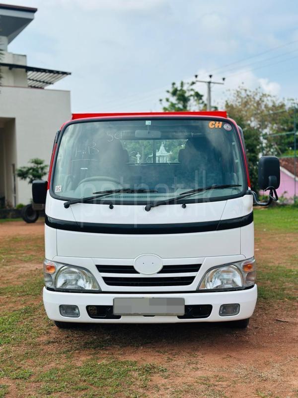 Toyota Dyna 1996 -  ට්‍රක් රථය sale in Sri Lanka - patpat.lk
