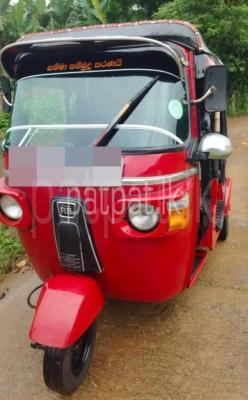 Bajaj Three Wheel 2010