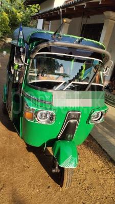 Bajaj Three Wheel 2011