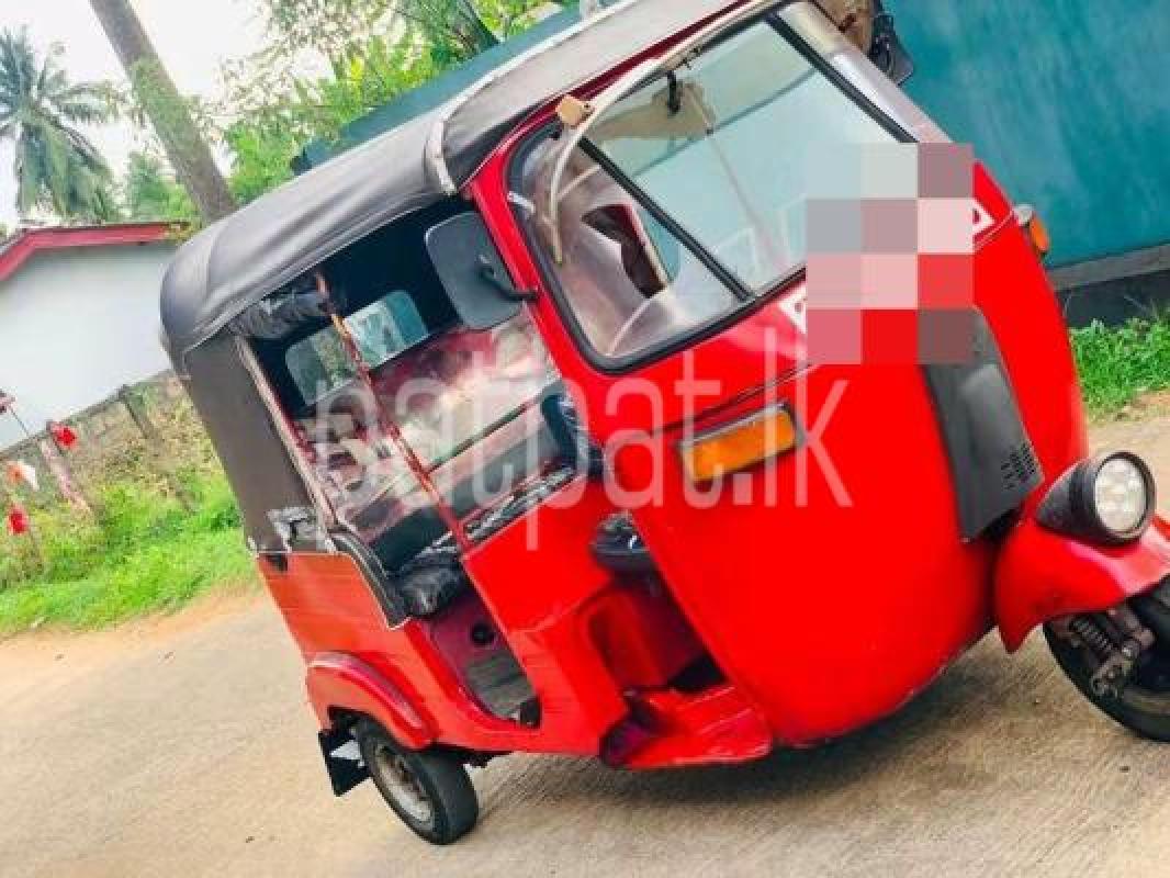 Bajaj 2 stroke 1999 - Used Three wheeler sale in Sri Lanka - patpat.lk