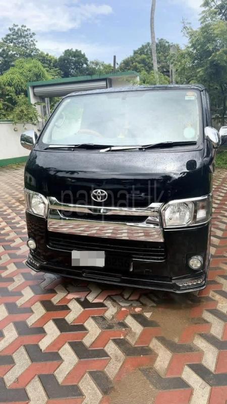 Toyota Hiace 2016 -  Van sale in Sri Lanka - patpat.lk