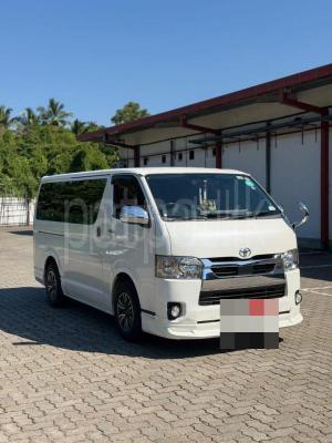 Toyota Super GL 2016 - Used Van sale in Sri Lanka - patpat.lk