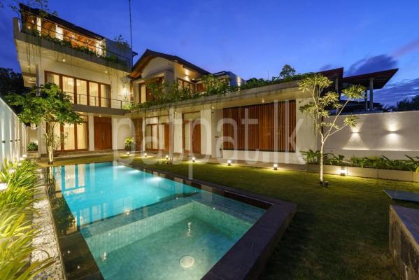 premium-listing-image