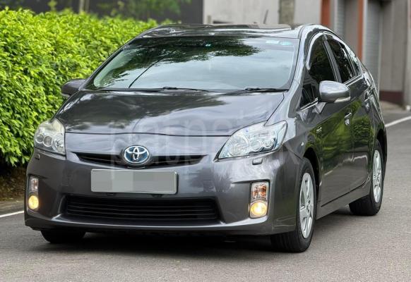 Toyota Prius 2011 - Used Car sale in Sri Lanka - patpat.lk