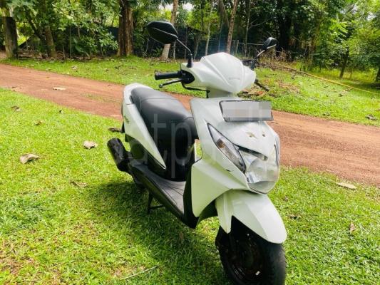 premium-listing-image