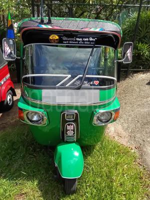 Bajaj 4 stroke 2011 - பயன்படுத்தப்பட்டது முச்சக்கர வண்டி sale in Sri Lanka - patpat.lk