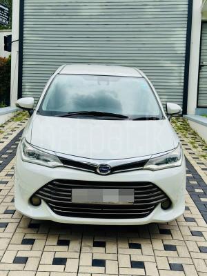 Toyota Axio 2015 - பயன்படுத்தப்பட்டது கார் sale in Sri Lanka - patpat.lk