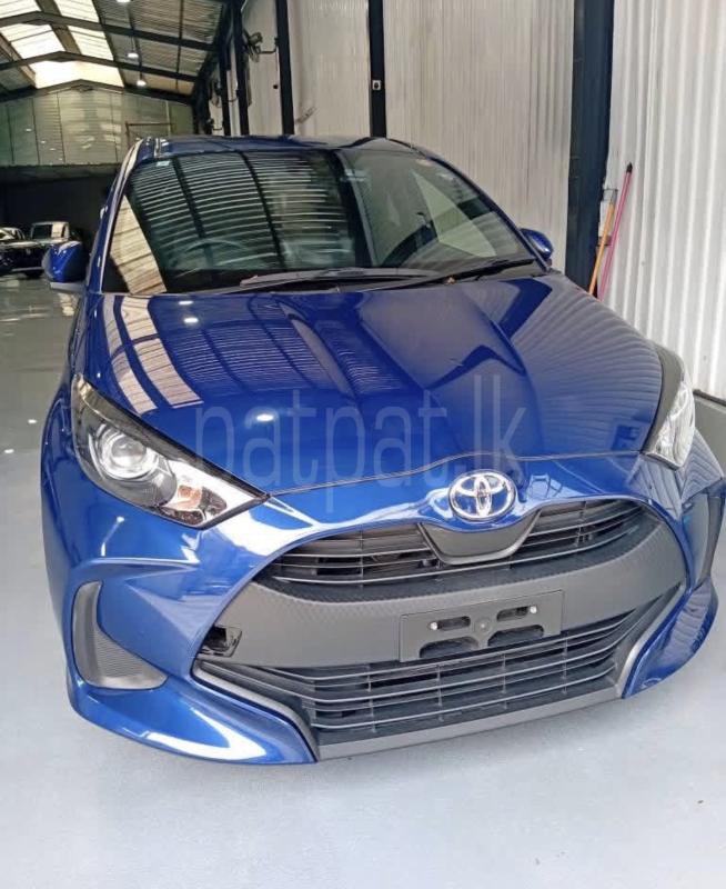 Toyota Yaris 2023 -  Car sale in Sri Lanka - patpat.lk