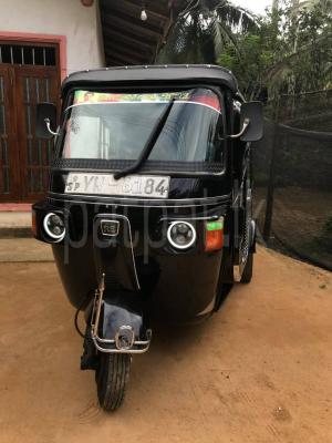 Bajaj Three Wheel 2012