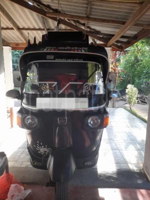 Bajaj 4 stroke 2012 - பயன்படுத்தப்பட்டது முச்சக்கர வண்டி sale in Sri Lanka - patpat.lk