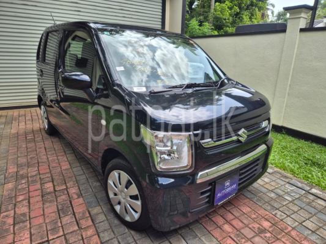 Suzuki Wagon R 2025 -  කාර් sale in Sri Lanka - patpat.lk