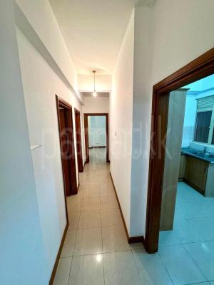 Unfurnished Apartment for Sale in Kollupitiya (Colombo 03)