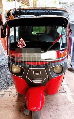 Bajaj Three Wheel 2014