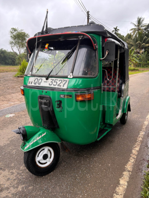 Bajaj 4 stroke 2009 - பயன்படுத்தப்பட்டது முச்சக்கர வண்டி sale in Sri Lanka - patpat.lk