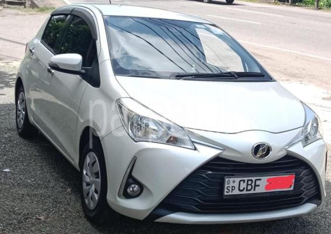 Toyota Vitz 2018 -  கார் sale in Sri Lanka - patpat.lk