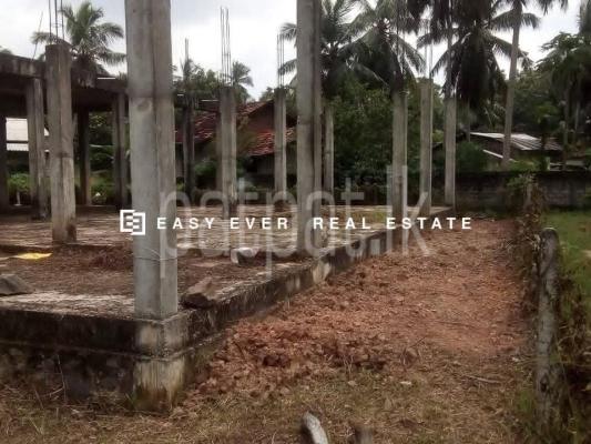 Residential Land for Sale in Marawila