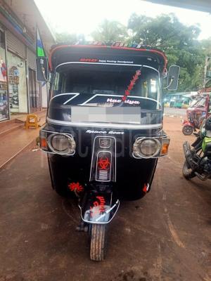 Bajaj 4 stroke 2011 - Used Three wheeler sale in Sri Lanka - patpat.lk