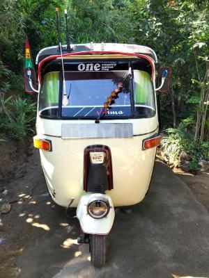 Bajaj 4 stroke 2010 - Used Three wheeler sale in Sri Lanka - patpat.lk