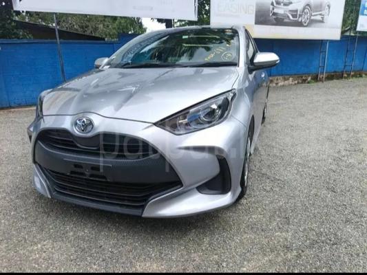 Toyota Yaris 2023 - சான்றளிக்கப்பட்டது கார் sale in Sri Lanka - patpat.lk
