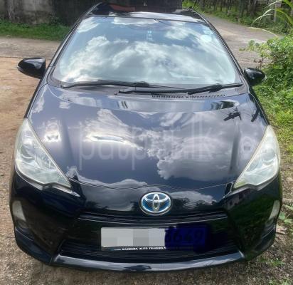 Toyota Aqua 2013 -  Car sale in Sri Lanka - patpat.lk