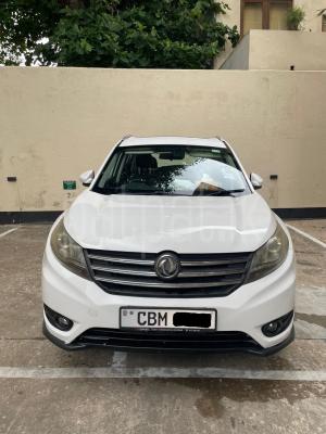 Rent a DFSK GLORY 580 SUV (Fully Luxury)