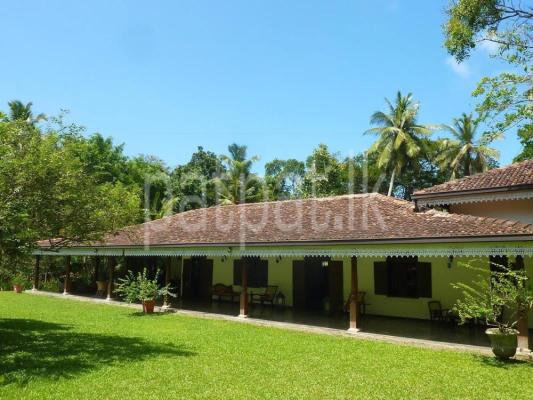 Hotel for Sale in Talpe