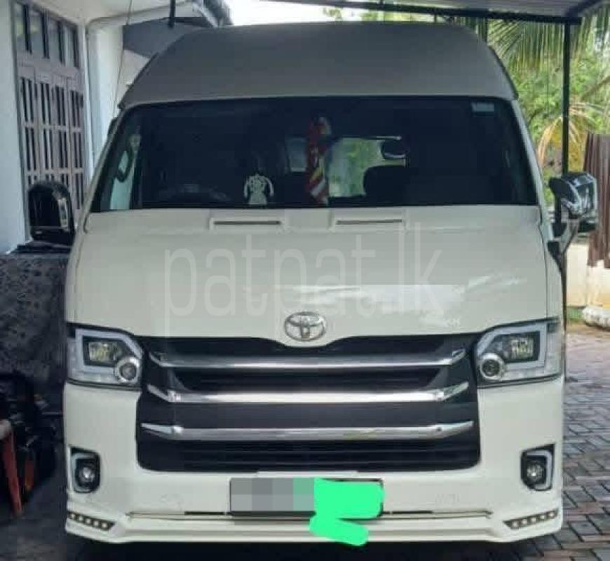 Toyota Hiace 2007 -  වෑන් රථය sale in Sri Lanka - patpat.lk