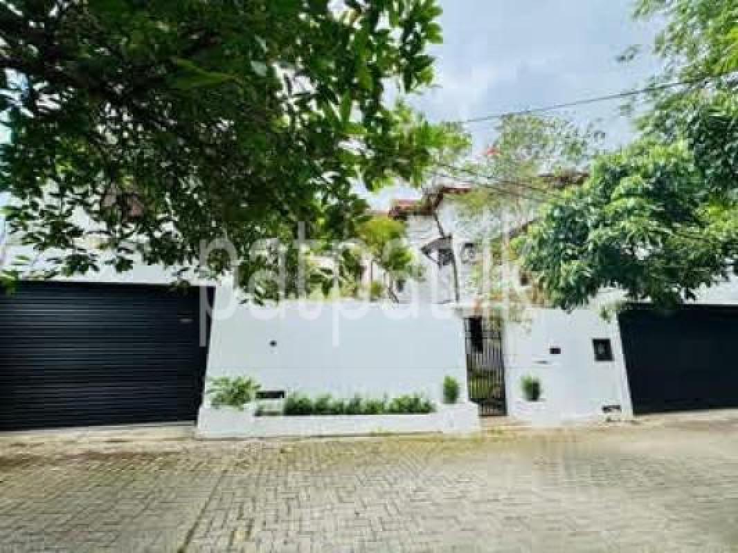 House for Sale in Colombo Fort (Colombo 01)