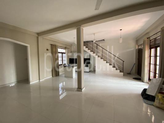 Building for Sale in Dehiwala