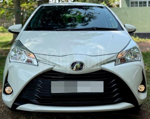 Toyota Vitz 2018 - பயன்படுத்தப்பட்டது கார் sale in Sri Lanka - patpat.lk