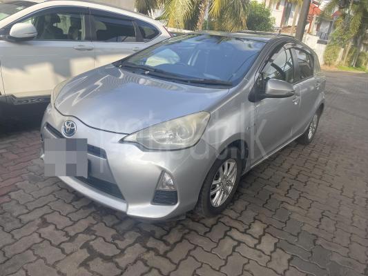 Toyota Aqua 2012 - மறுசீரமைக்கப்பட்டது கார் sale in Sri Lanka - patpat.lk