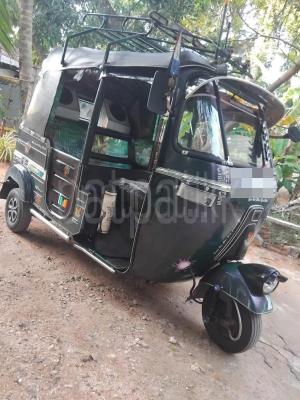 Bajaj Three Wheel 2003
