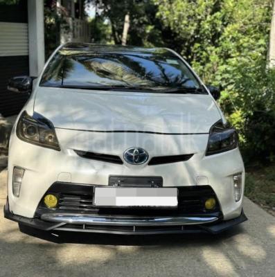 Toyota Prius 2014 - பயன்படுத்தப்பட்டது கார் sale in Sri Lanka - patpat.lk