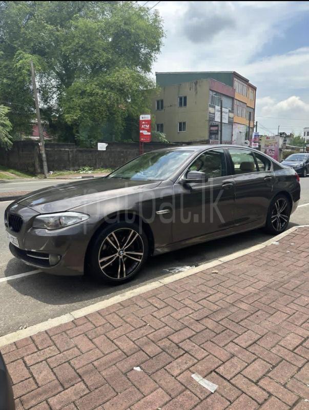 BMW 520D 2012 -  කාර් sale in Sri Lanka - patpat.lk