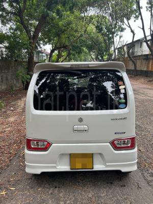 premium-listing-image