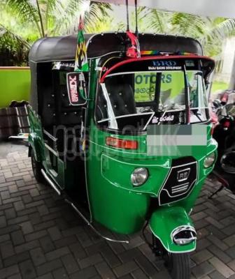 Bajaj 4 stroke 2015 - பயன்படுத்தப்பட்டது முச்சக்கர வண்டி sale in Sri Lanka - patpat.lk