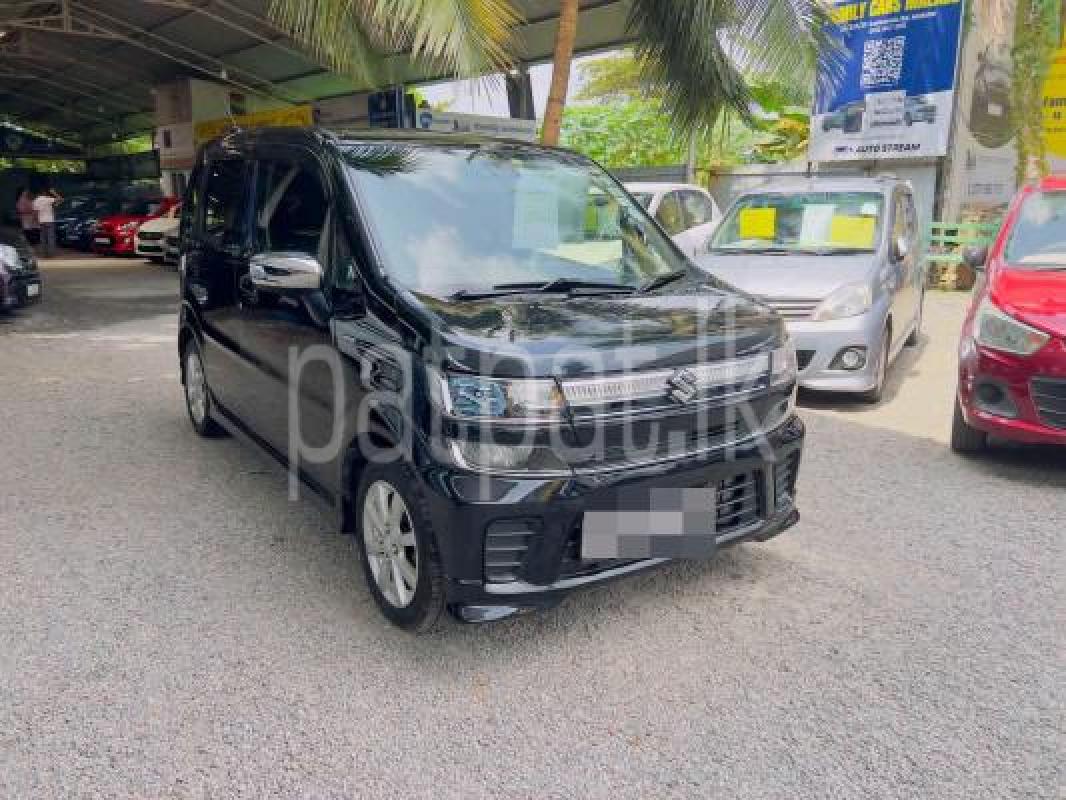 Suzuki Wagon R 2017 -  කාර් sale in Sri Lanka - patpat.lk