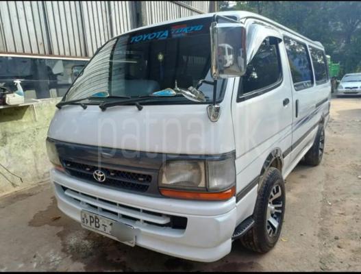 Toyota Van 2001