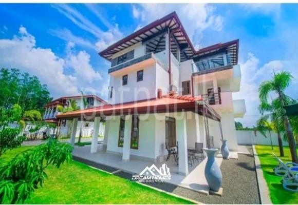 premium-listing-image