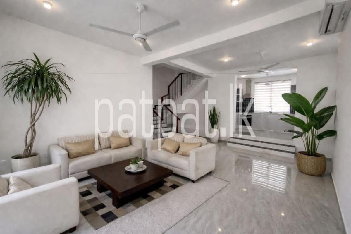 House for Sale in Pelawatta
