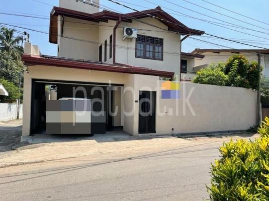 House for Sale in Talawatugoda
